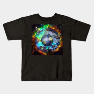 Earth time Kids T-Shirt